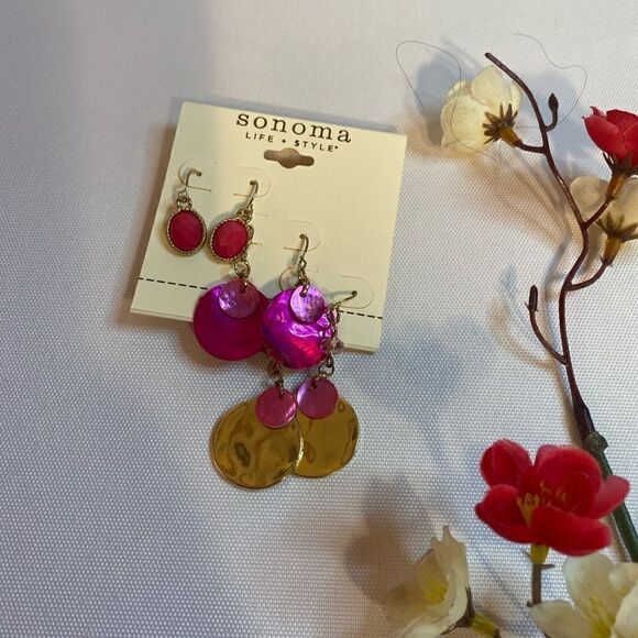 🎊Sonoma Life + Style Fuschia shell  Hoop Earrings set of 3 - Picture 4 of 11
